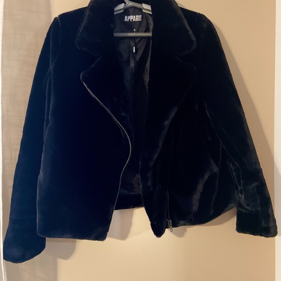 APPAPARIS Tukio Faux Fur Jacket - Picture 8 of 12